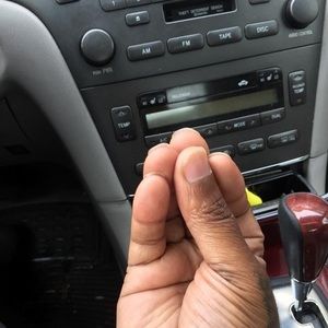 Meet your Posher, Robin